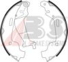 OPEL 4705128 Brake Shoe Set